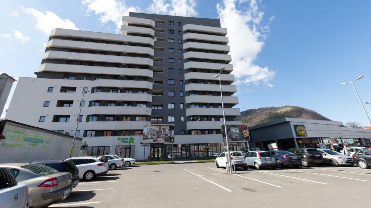 Central Comfort Suites Alpha Ville Braşov Exterior foto